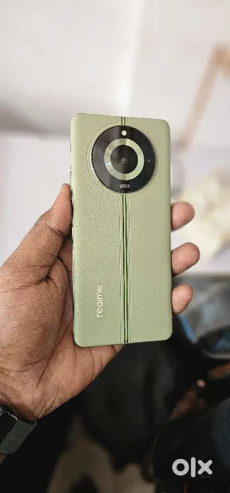 Realme 11 pro