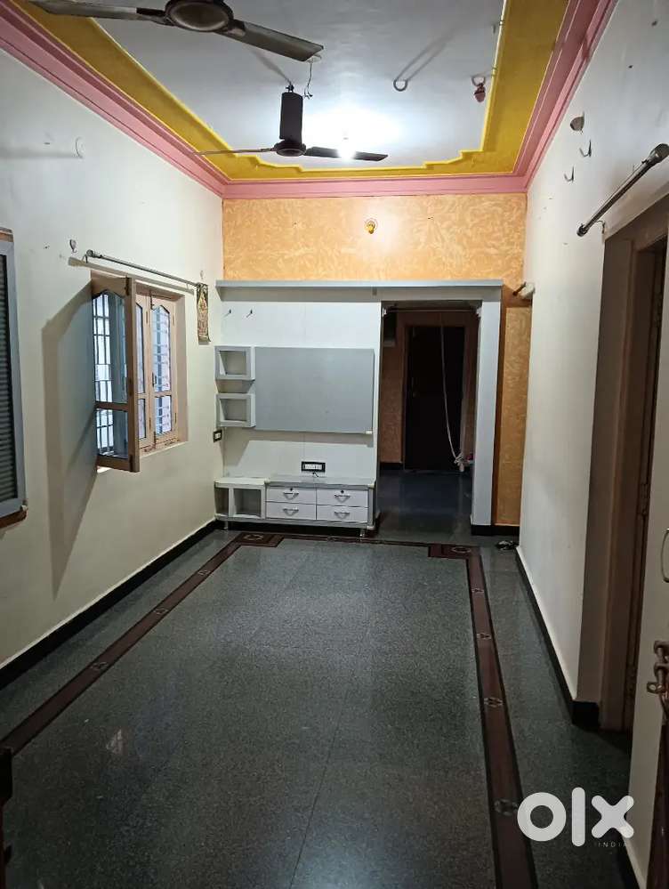 Well furnished house available for rent