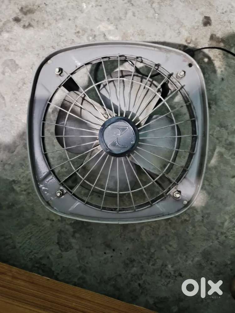 Dual Exhaust Fan