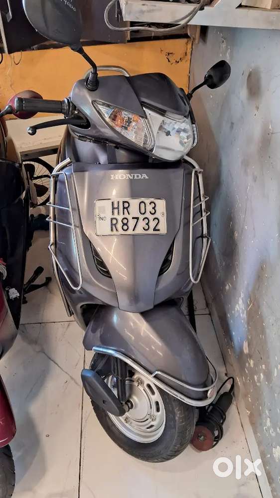 Honda activa