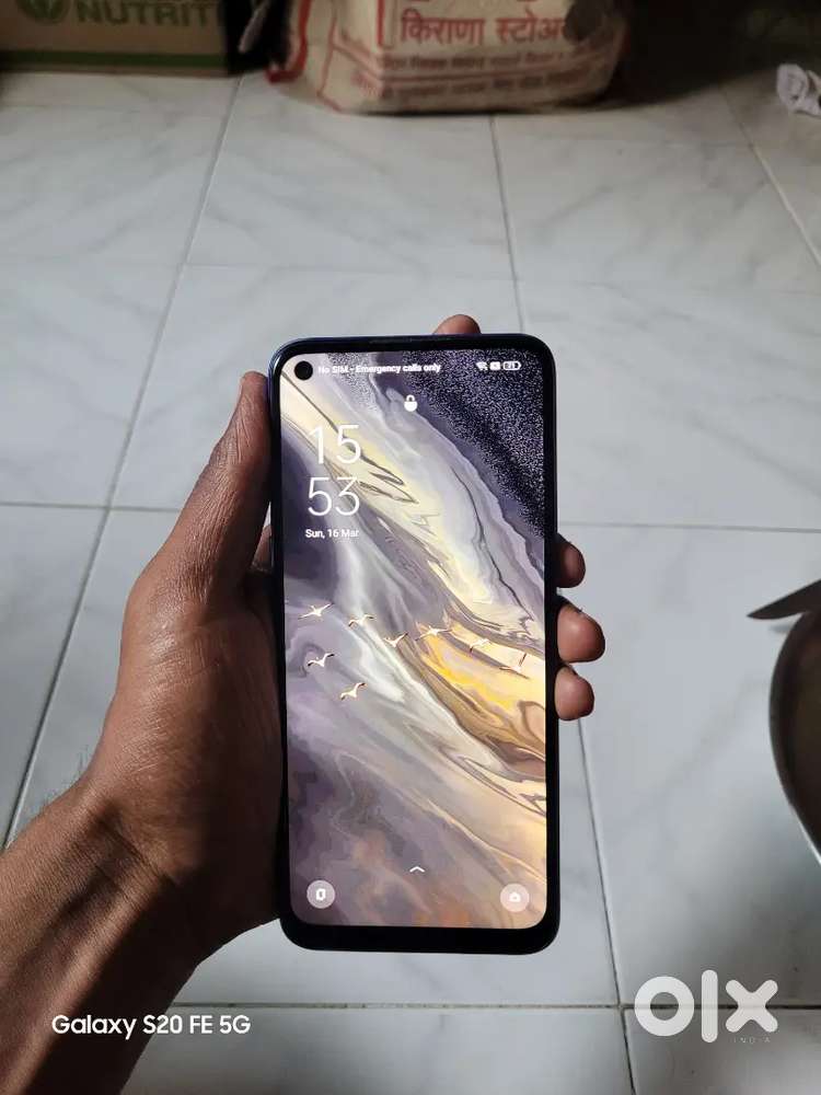 Selling my samsung bill and box available, In good condition