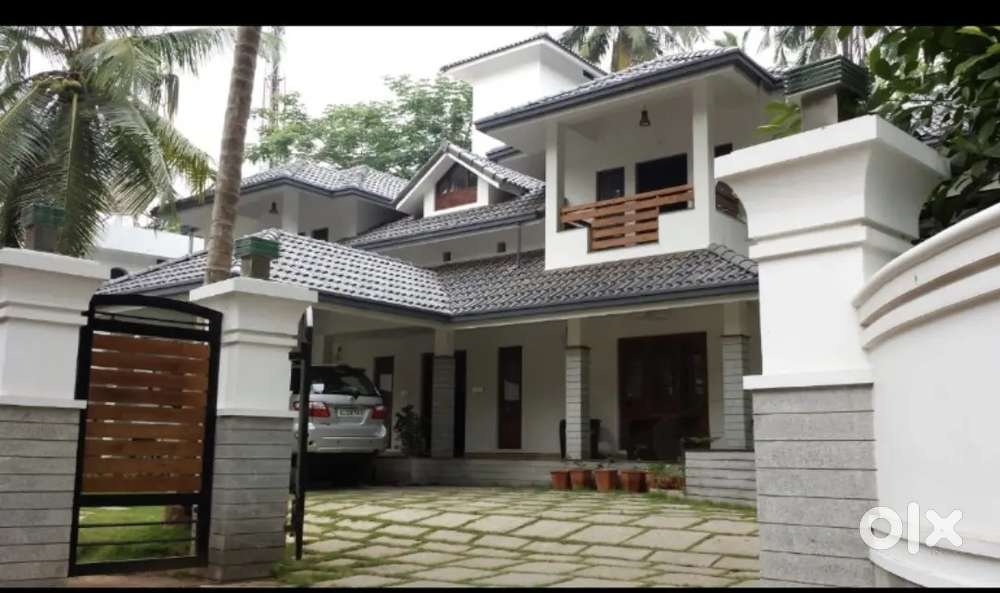 Luxury home for sale in calicut malaparmba wayanad road