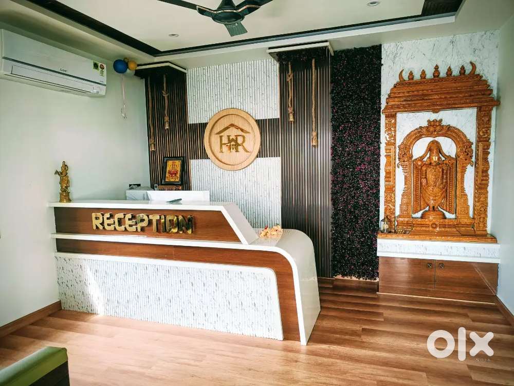 Front Office Executive