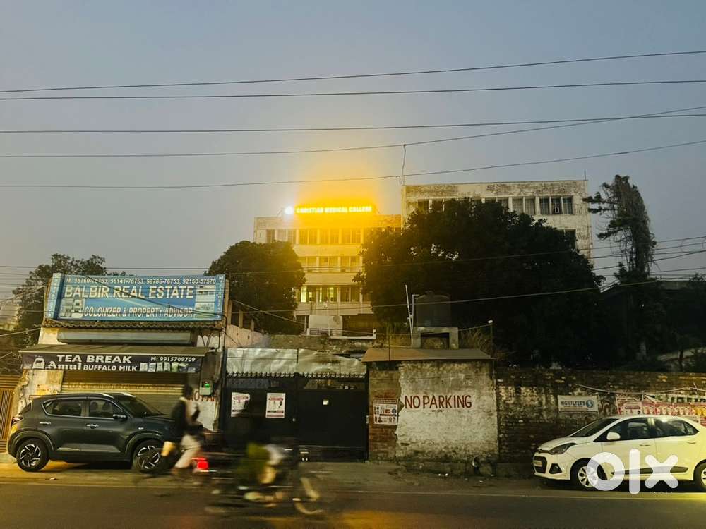 750 gaj plot on road 3 side open, on prime location CMC Hospital Ldh.