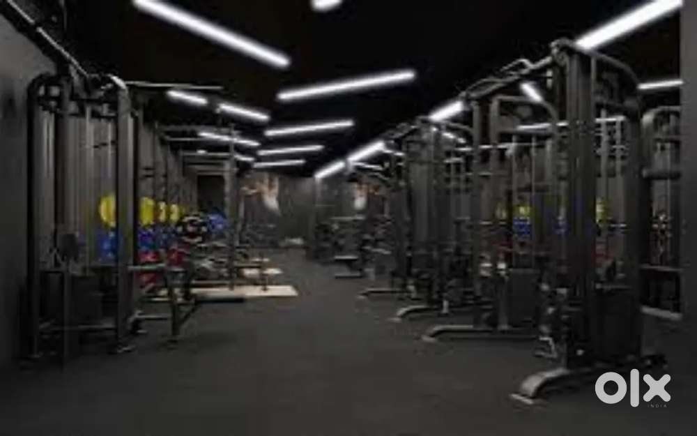 Wanted male/female counter staffs inside gym [ partime/fulltime]