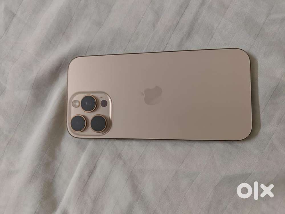 Apple iPhone 16 Pro Max 256GB, 100% desert