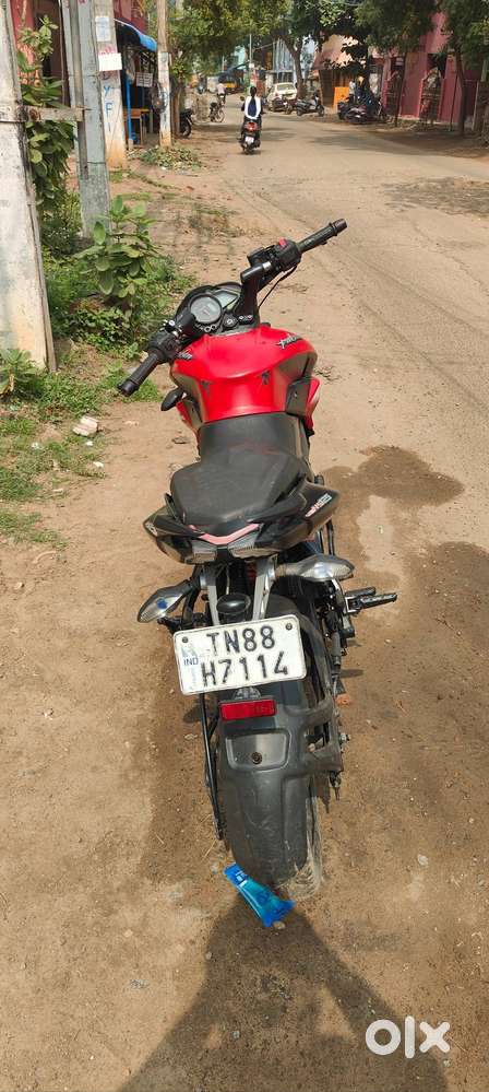Bajaj pulsar NS 125