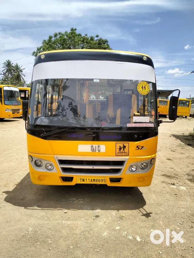Sml school bus S7