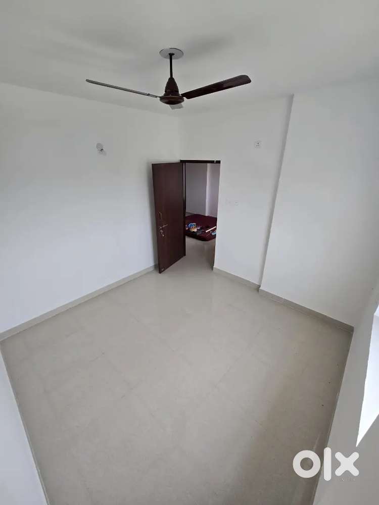 Furnished room for bachelor boy fully indipendent.