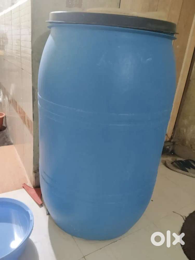 STORAGE PLASTIC DRUM...URGENT SALE  700/- rs.