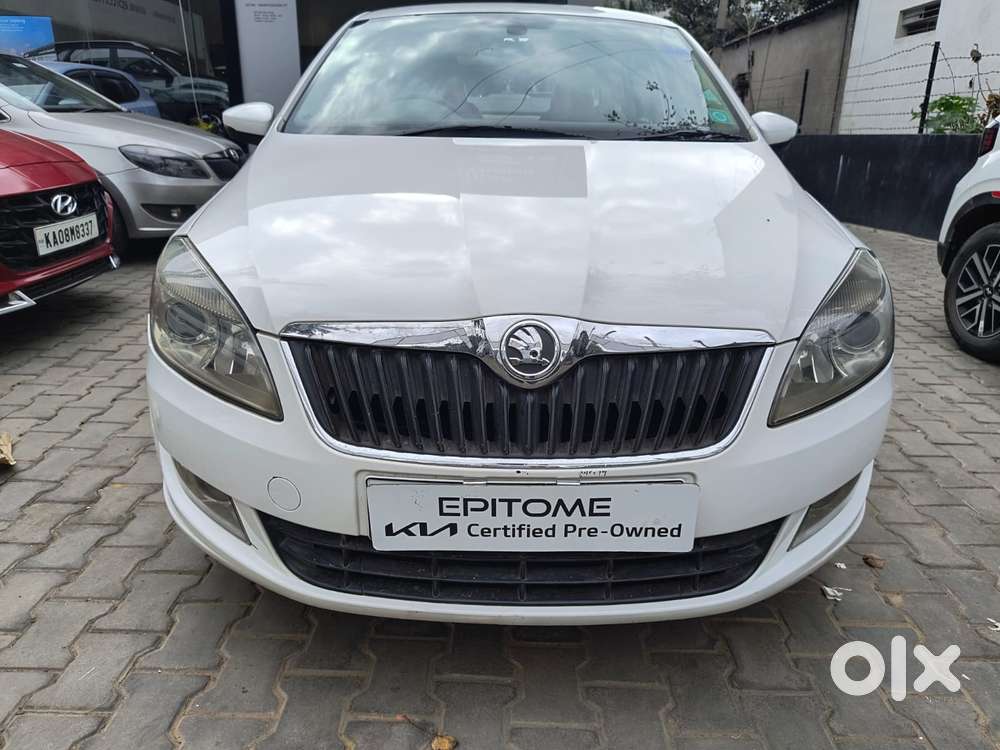 Skoda Rapid [2016-2021] 1.6 MPI Style Plus, 2016, Petrol
