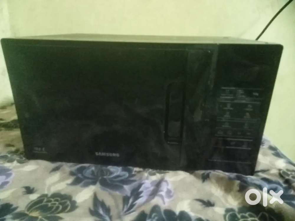 Microwave oven