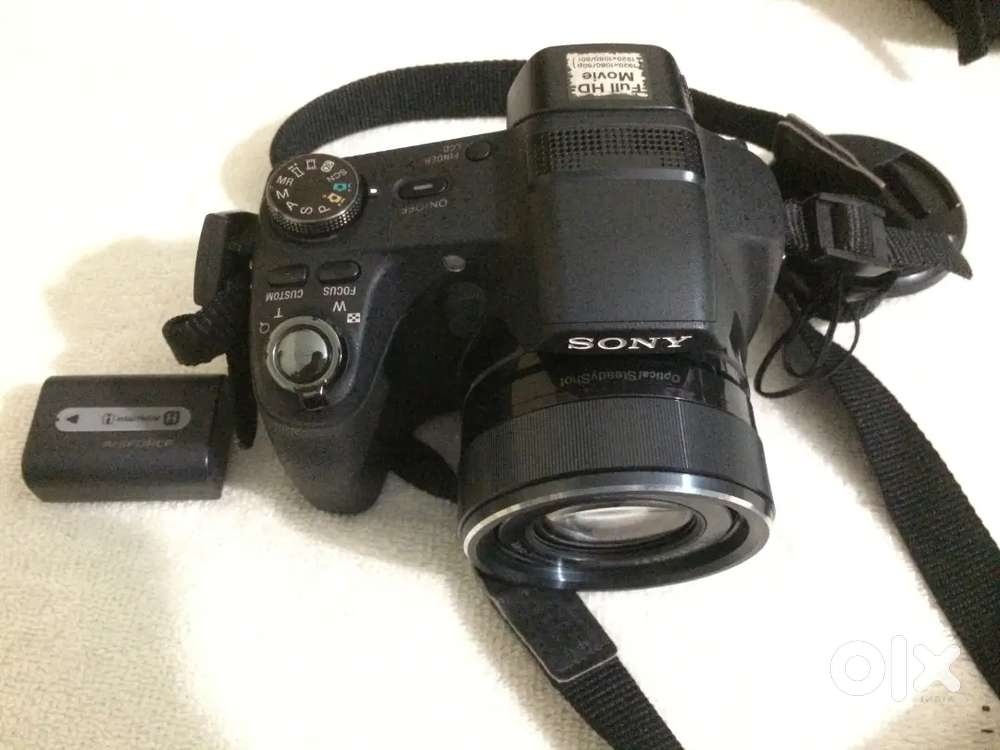 Sony DSC HX-100V Bridge 120x High ZOOM 16MP Camera (Made in Japan)