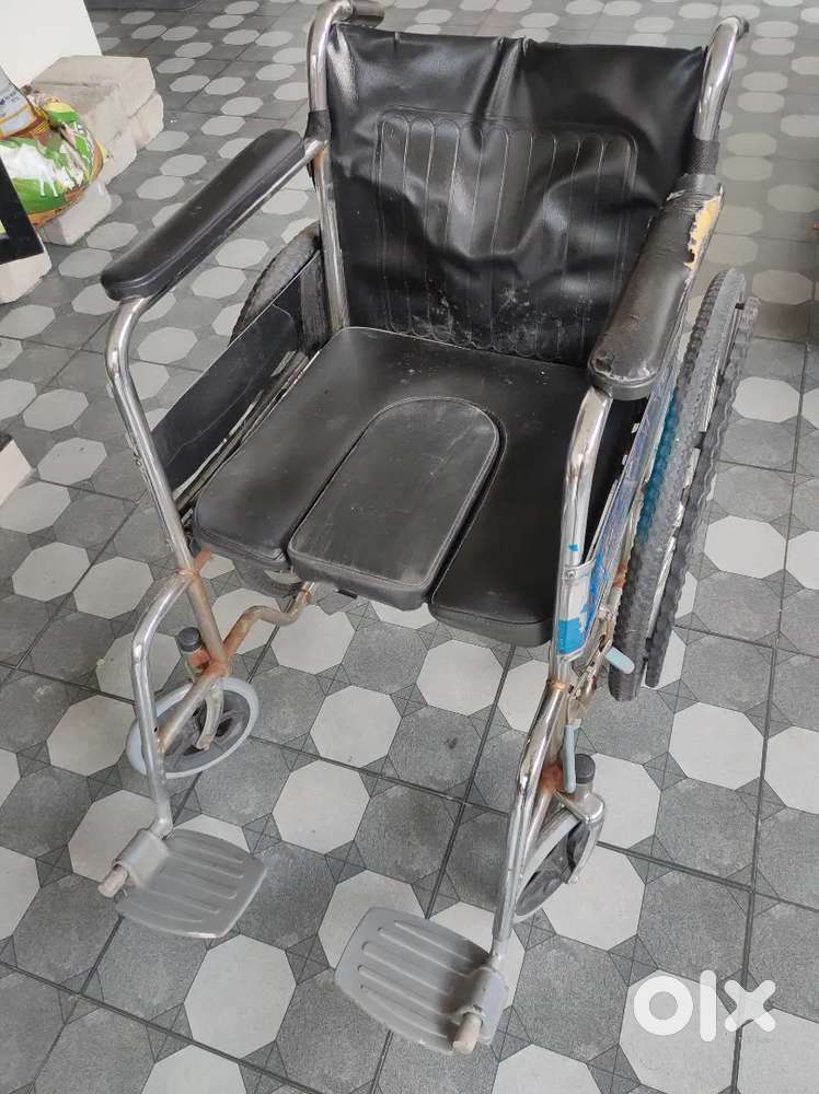 Wheel chair and walker