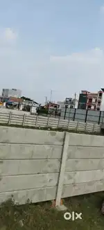 Sultanpur Road Gosainganj Purvanchal Express Ke bagal
