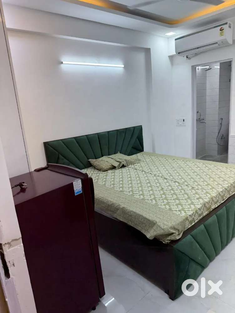 One Room kitchen Set available for Rent on Sohna Road