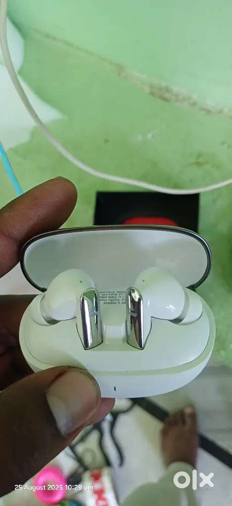 Boat Airdopes 301