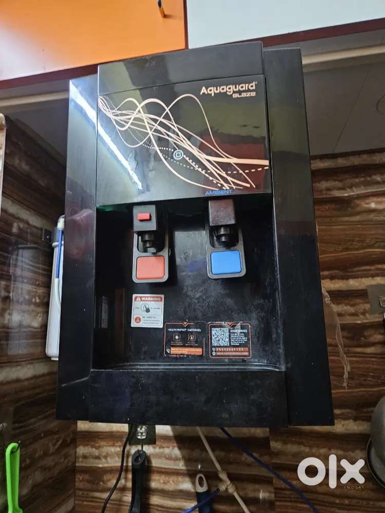 Water filter Aquaguard

Blaze Slim Hot & AMBI 3.9 L RO + UV + MTDS