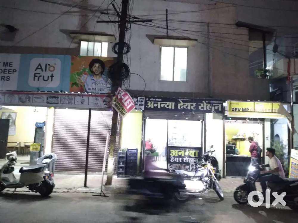 Shop for rent In main road Sagar Engineer college Ayodhya bypass