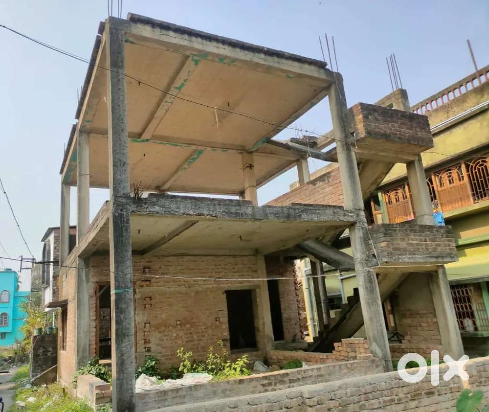 House in belur kumilapara near belur station