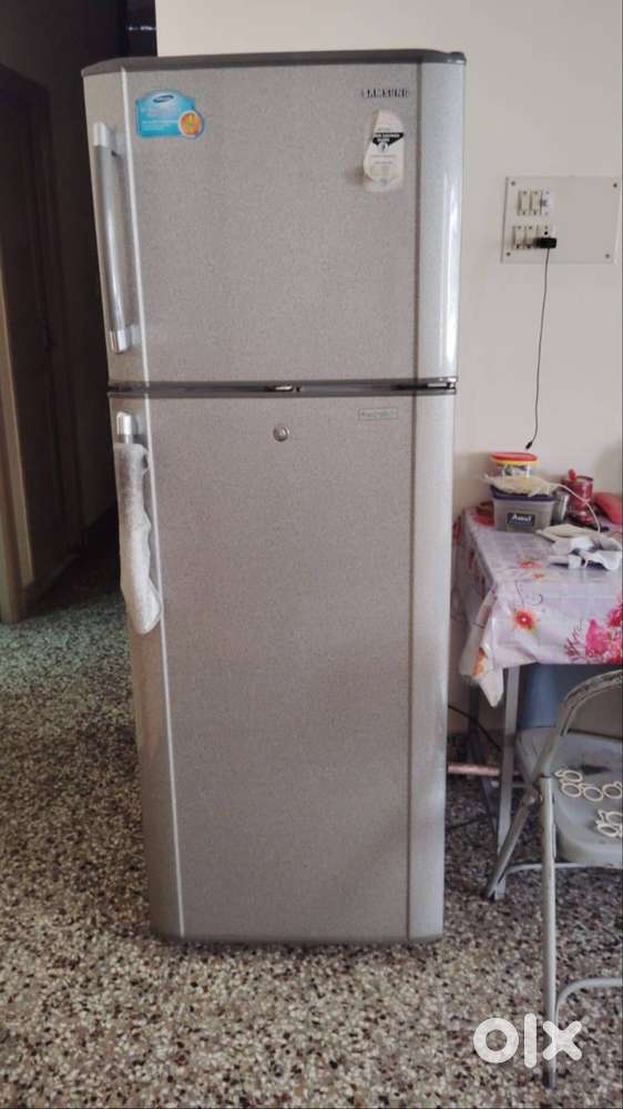 FRIDGE FOR SALE