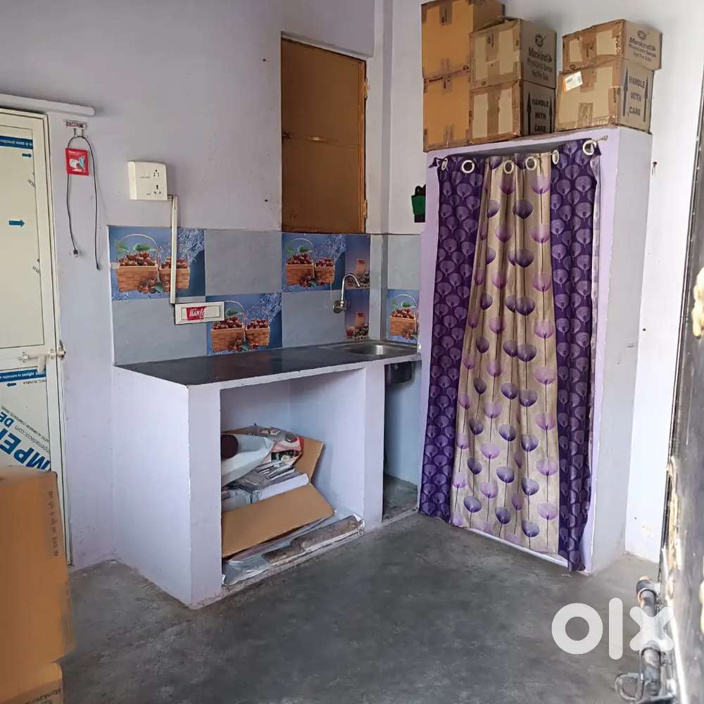 Room for Families and Bachelors