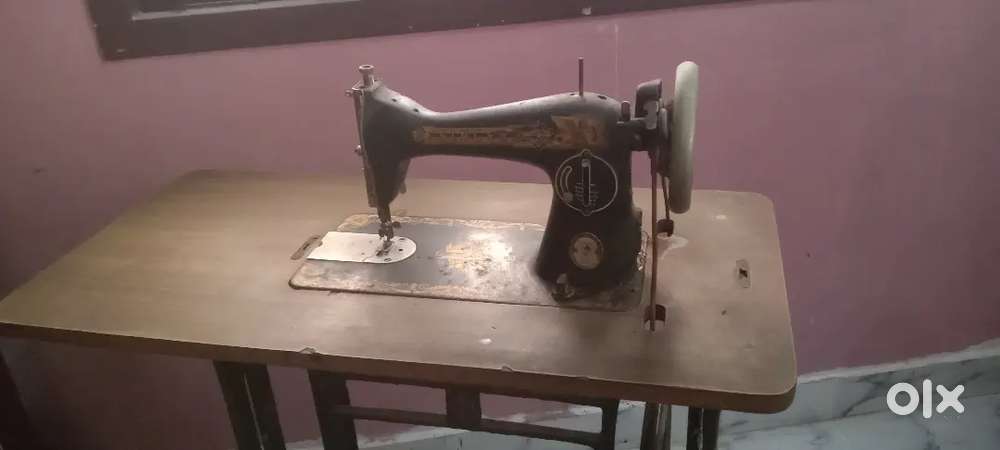 Tailor machine