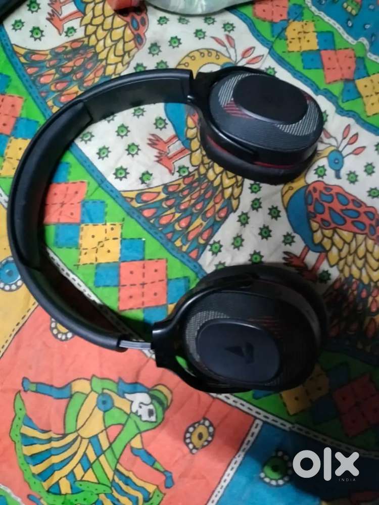 Boat head phone