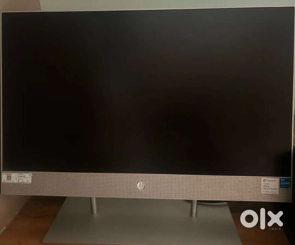 HP DESKTOP THAMNC8 All-in-One PC + Gaming Keyboard & Mouse for Sale