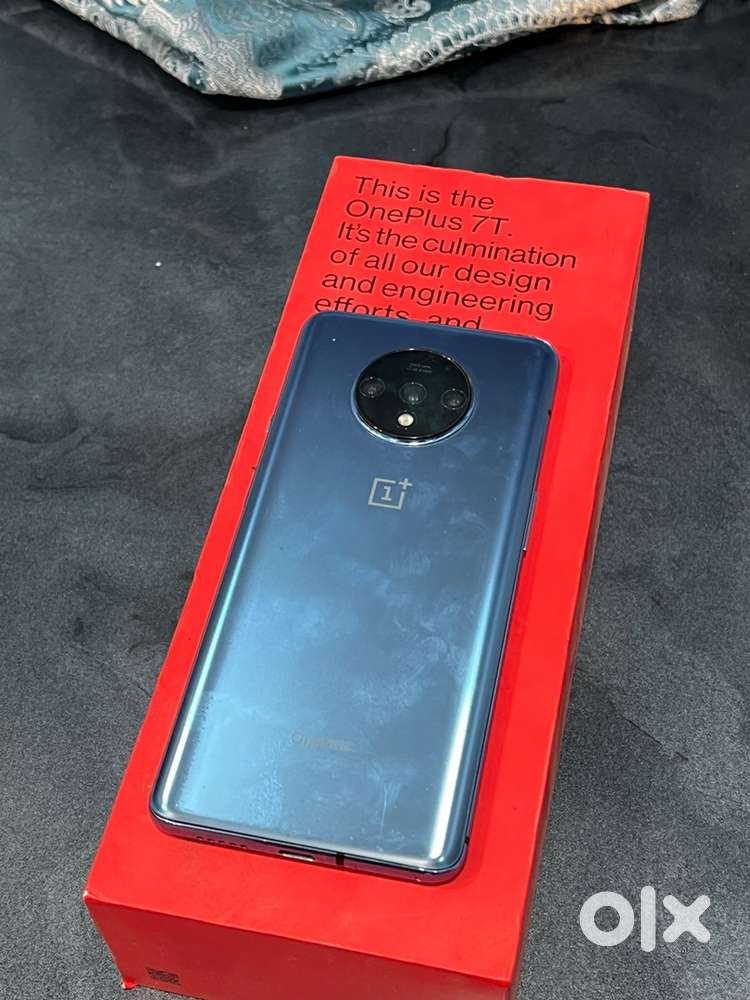 Oneplus 7T Blue