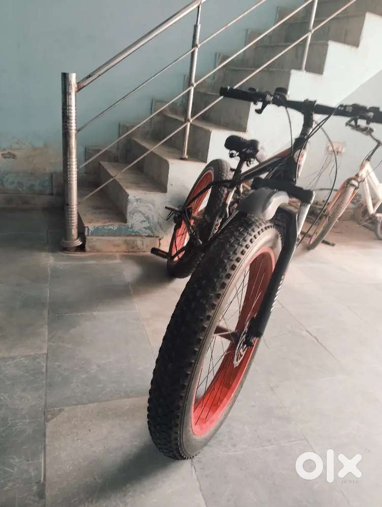 Fat bike red and black colour