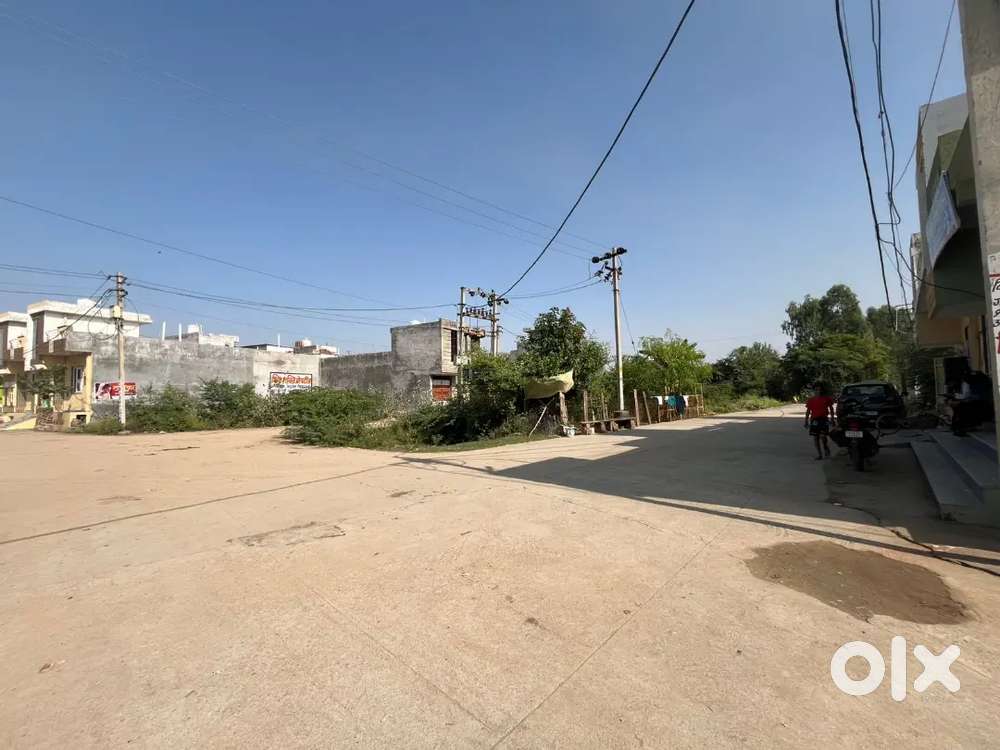 20*40 का रजिस्ट्री शुद्ध प्लॉट बिकाऊ है लोन सुविधा उपलब्ध है