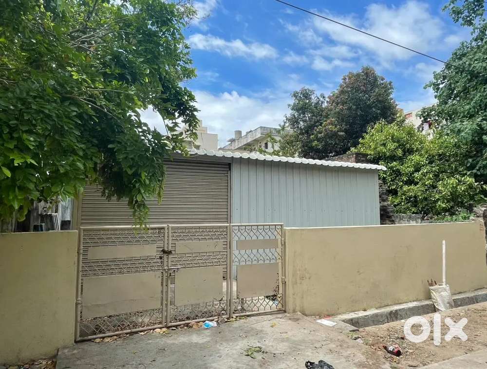 Individual land with commercial also