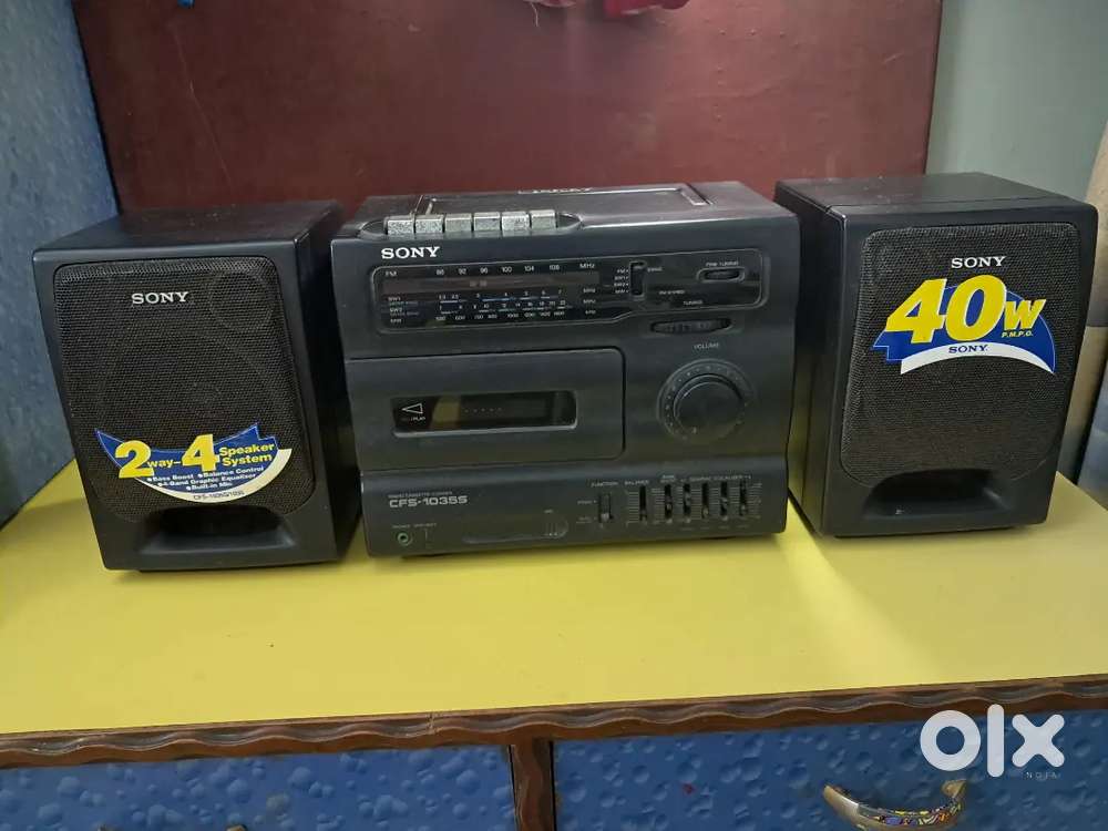 Sony Radio + Tape Recorder with 2 Speakers – Great Sound & Condition