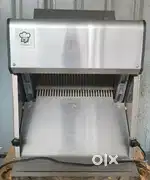 Bread Cutter macine very good condition