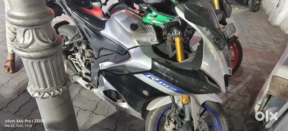R15 V4M for sale,