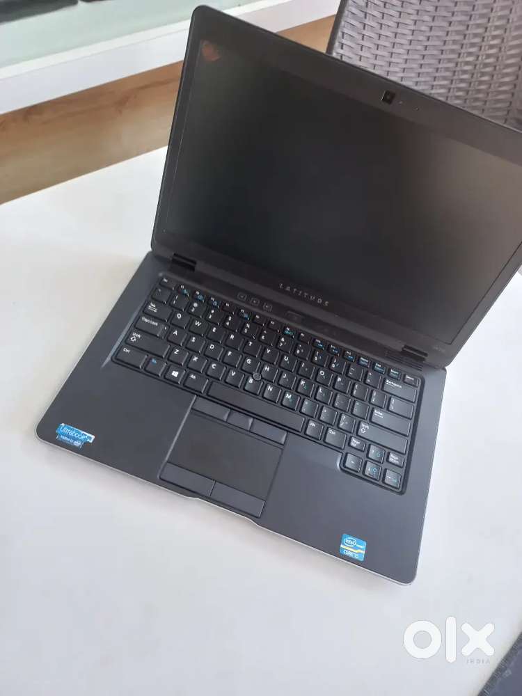 Dell Core i5 5th Gen 8gb RAM 256gb SSD With Original Charger & Bag