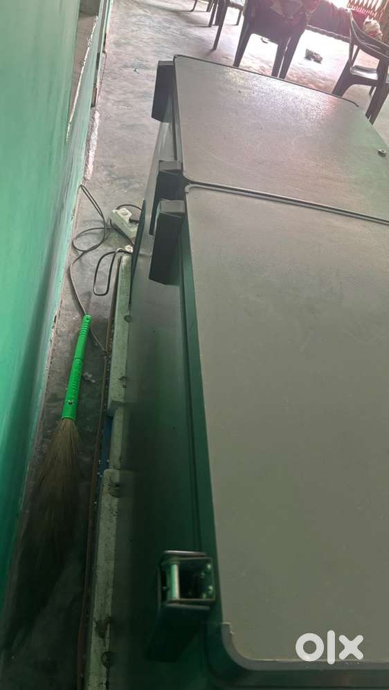 500ltr D FRIDGE new condition 8month old