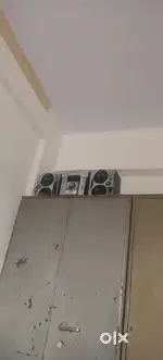 Speakers and cd player