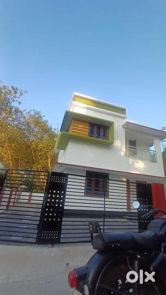7 cent 3 room attached TECHNOCITY vavaraambalam