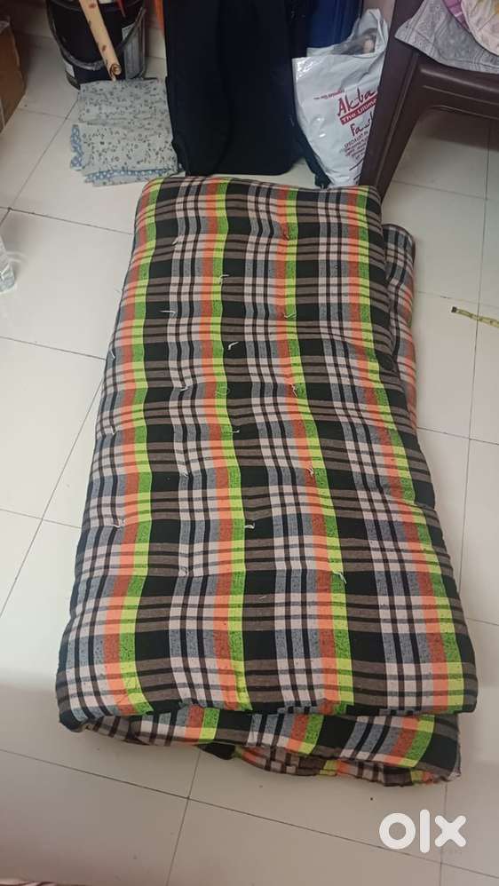 Bed (gaddhi)