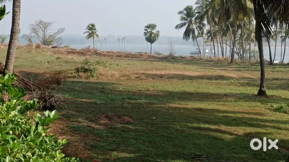 Kollengode - Water View House Plots