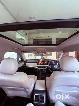 Xuv 700 top model luxury line 2022 model