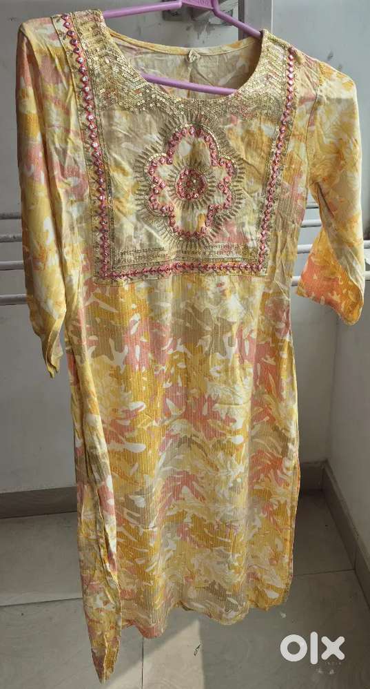 Women's Regular Kurtha