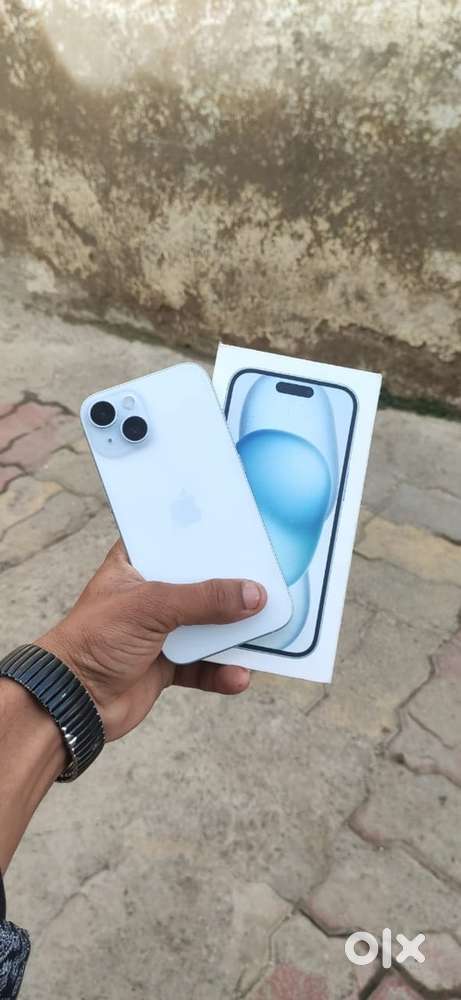 I phone 15 128 gb betri99 3 mahine uze