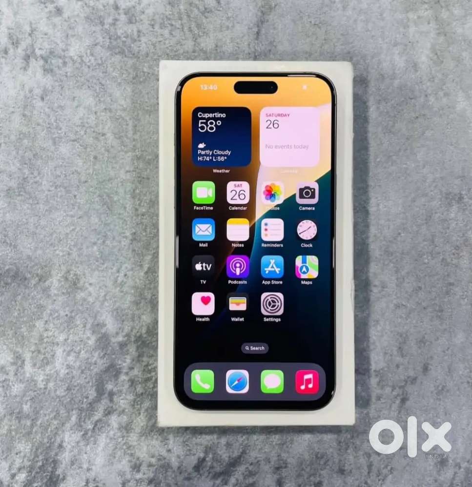 IPhone 15 pro max Neat and clean