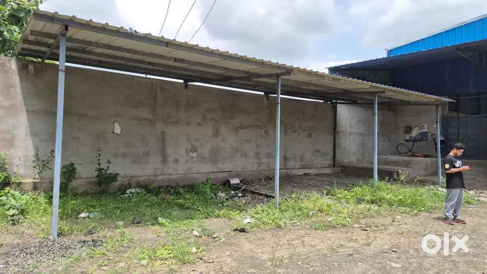 Warehouse for rent.