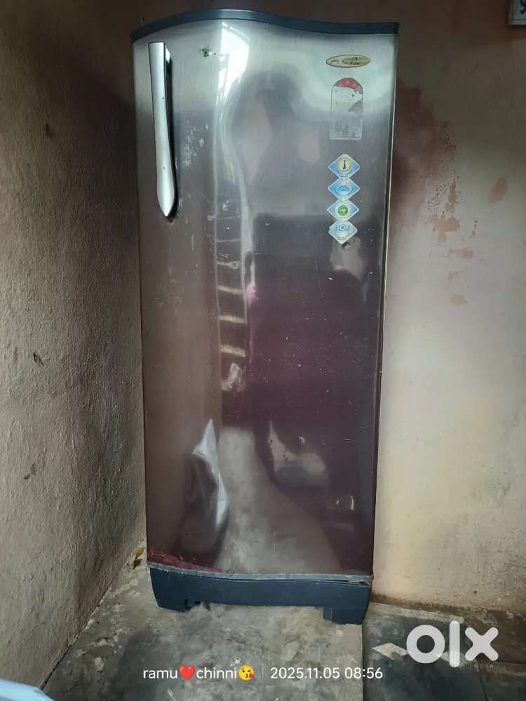 Godrej pentacool 185 liters fraze