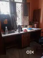 Office table