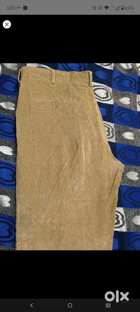 Men's khaki casual pants